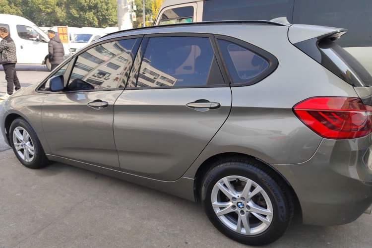 Used BMW 2 Series Gran Tourer 2015 218i Leading Model Left Side