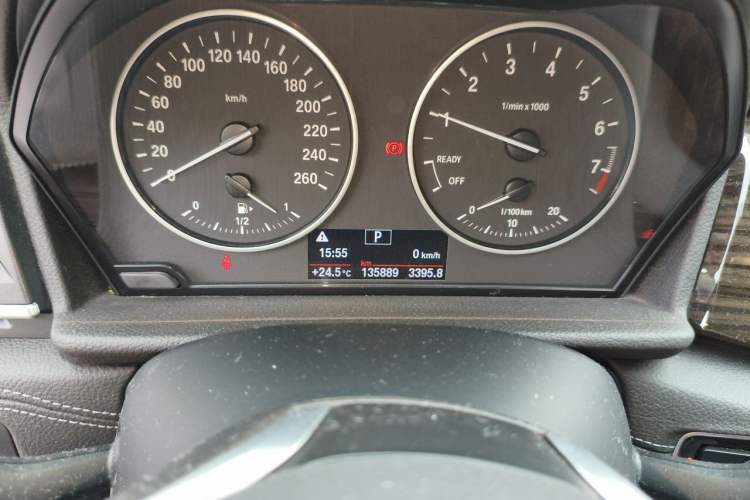 Used BMW 2 Series Gran Tourer 2015 218i Sports Design Package Odometer Close Up