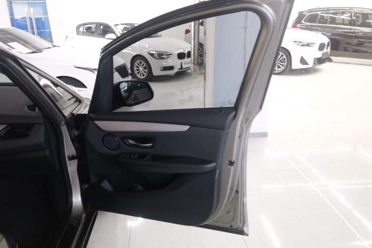 Used BMW 2 Series Gran Tourer 2015 218i Leading Model Right Front Door Interior