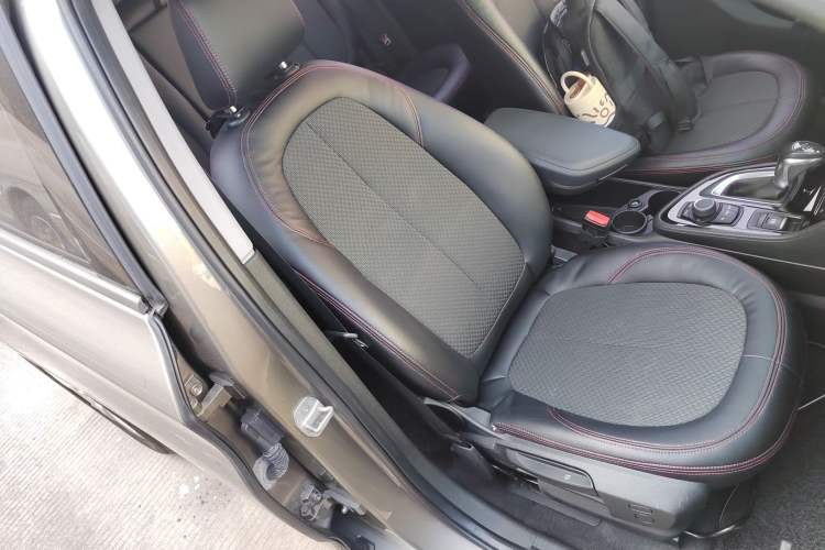 Used BMW 2 Series Gran Tourer 2015 218i Leading Model Right Front Seat