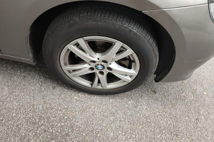 Used BMW 2 Series Gran Tourer 2015 218i Leading Model Right Front Wheel Hub