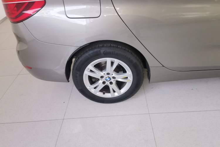 Used BMW 2 Series Gran Tourer 2015 218i Leading Model Right Rear Wheel Hub