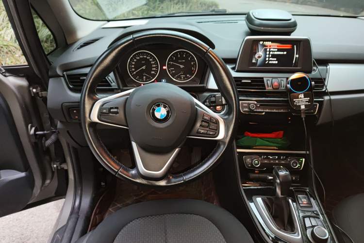 Used BMW 2 Series Gran Tourer 2015 218i Leading Model Steering Wheel