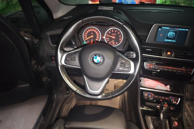 Used BMW 2 Series Gran Tourer 2015 218i Sports Design Package Steering Wheel
