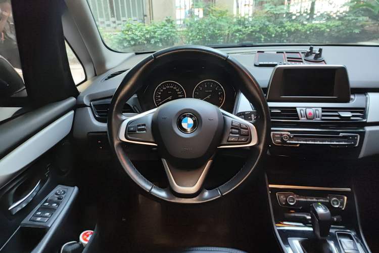 Used BMW 2 Series Gran Tourer 2015 218i Leading Model Steering Wheel