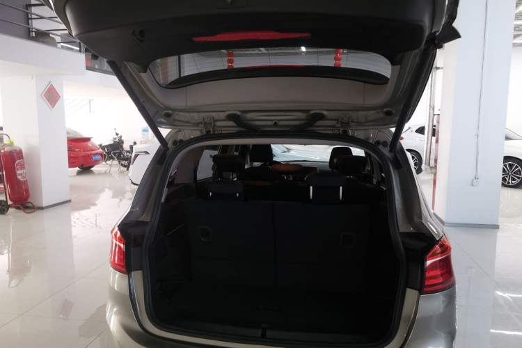 Used BMW 2 Series Gran Tourer 2015 218i Leading Model Trunk