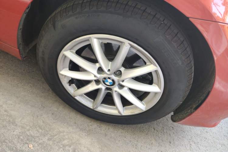 Used BMW 2 Series Gran Tourer 2015 218i Leading Model Right Front Wheel Hub