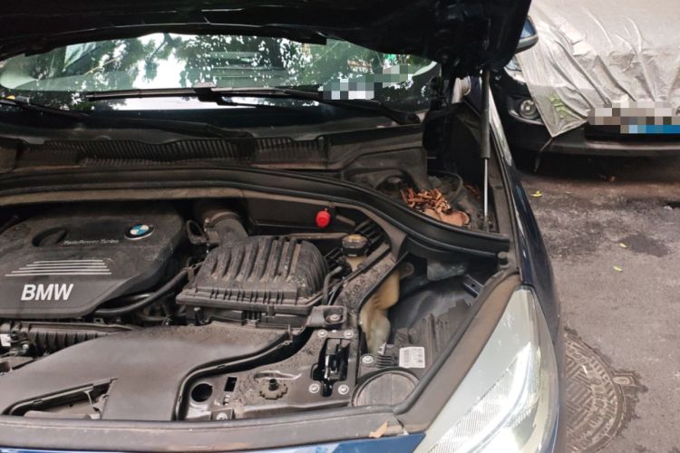 Used BMW 2 Series Gran Tourer 2015 218i Sports Design Package Engine Bay Left