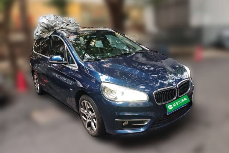 Used BMW 2 Series Gran Tourer 2015 218i Sports Design Package Front Right 45 Deg