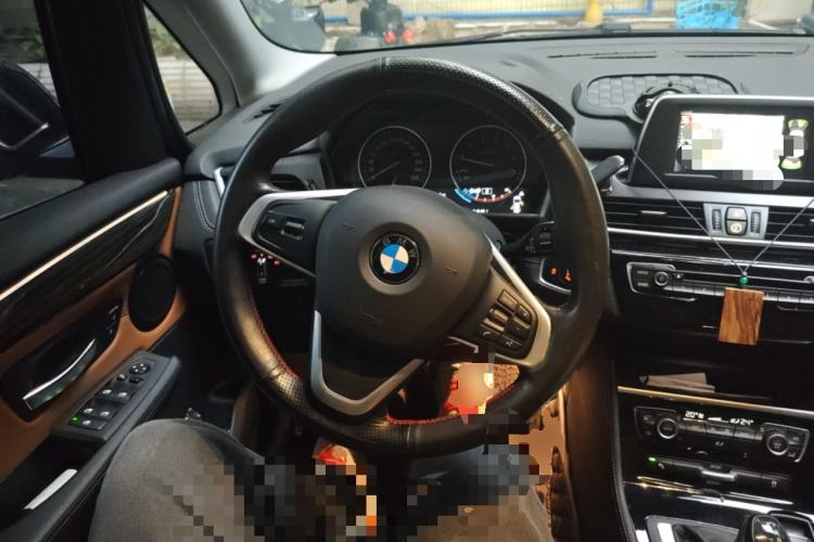 Used BMW 2 Series Gran Tourer 2015 218i Sports Design Package Steering Wheel