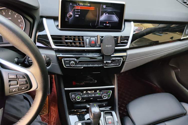 Used BMW 2 Series Gran Tourer 2015 218i Sports Design Package Audio And AC Panel