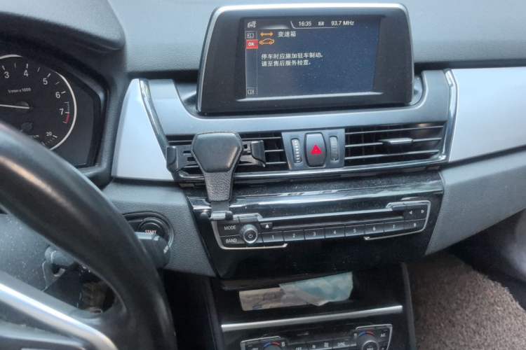 Used BMW 2 Series Gran Tourer 2015 218i Leading Model Audio And AC Panel