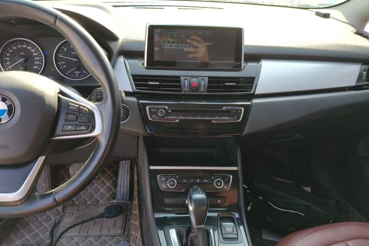 Used BMW 2 Series Gran Tourer 2015 218i Leading Model Audio And AC Panel