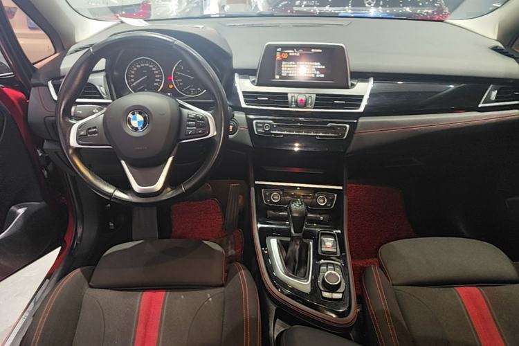 Used BMW 2 Series Gran Tourer 2015 218i Sports Design Package Center Console