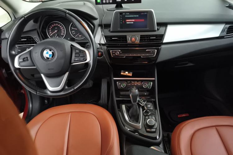 Used BMW 2 Series Gran Tourer 2015 218i Leading Model Center Console