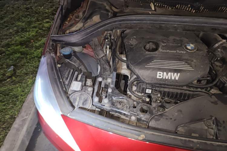 Used BMW 2 Series Gran Tourer 2015 218i Sports Design Package Engine Bay Right