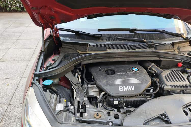 Used BMW 2 Series Gran Tourer 2015 218i Sports Design Package Engine Bay Right