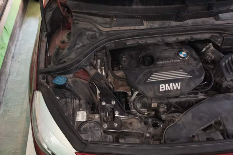 Used BMW 2 Series Gran Tourer 2015 218i Leading Model Engine Bay Right