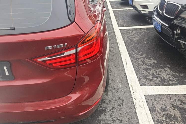 Used BMW 2 Series Gran Tourer 2015 218i Sports Design Package Exterior 3