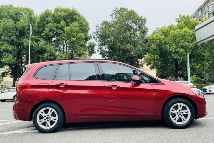 Used BMW 2 Series Gran Tourer 2015 218i Leading Model Exterior 3