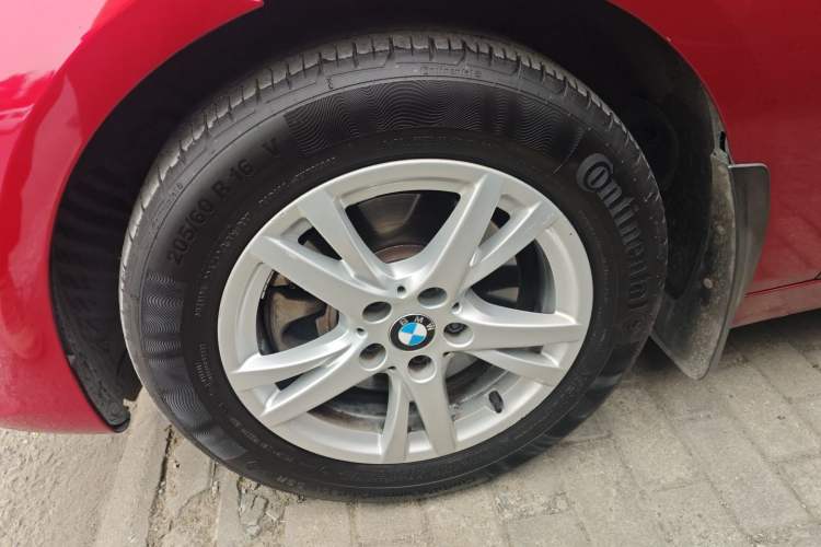 Used BMW 2 Series Gran Tourer 2015 218i Leading Model Exterior 4
