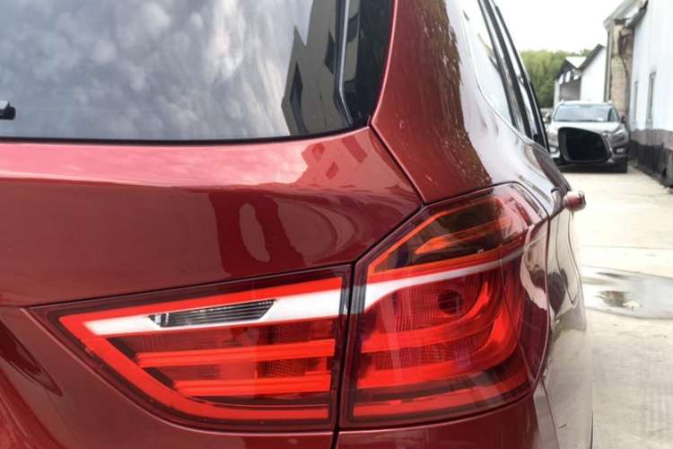 Used BMW 2 Series Gran Tourer 2015 218i Sports Design Package Exterior 5