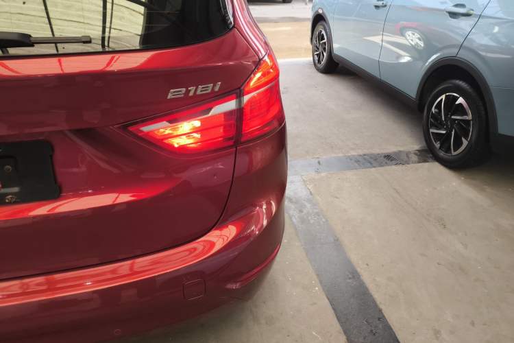 Used BMW 2 Series Gran Tourer 2015 218i Leading Model Exterior 6