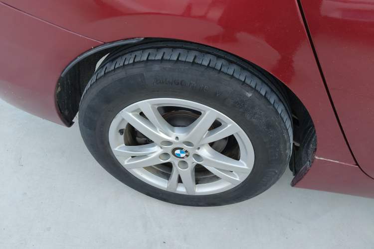 Used BMW 2 Series Gran Tourer 2015 218i Leading Model Exterior 8