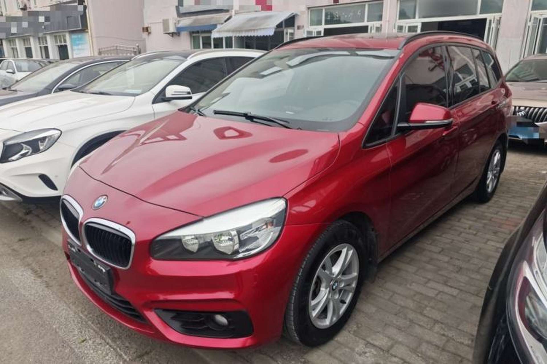 Used BMW 2 Series Gran Tourer 2015 218i Leading Model Front Left 45 Deg