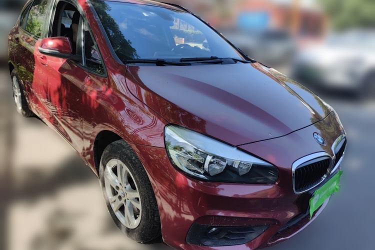 Used BMW 2 Series Gran Tourer 2015 218i Leading Model Front Right 45 Deg