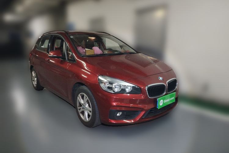 Used BMW 2 Series Gran Tourer 2015 218i Leading Model Front Right 45 Deg