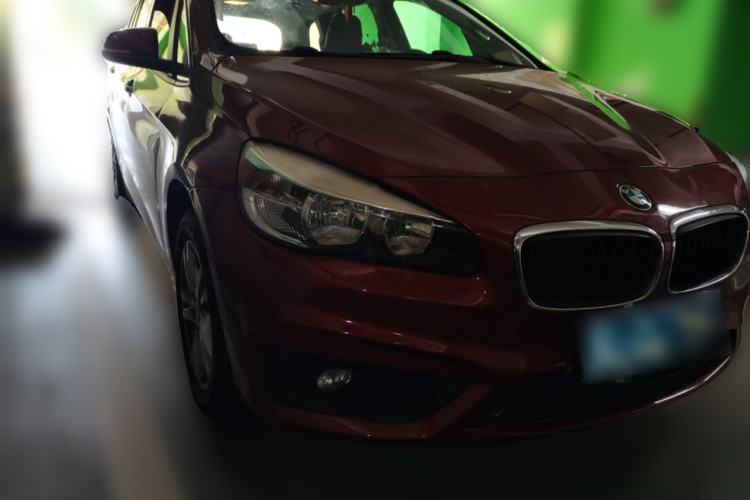 Used BMW 2 Series Gran Tourer 2015 218i Leading Model Front Right 45 Deg