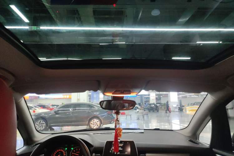 Used BMW 2 Series Gran Tourer 2015 218i Leading Model Headliner
