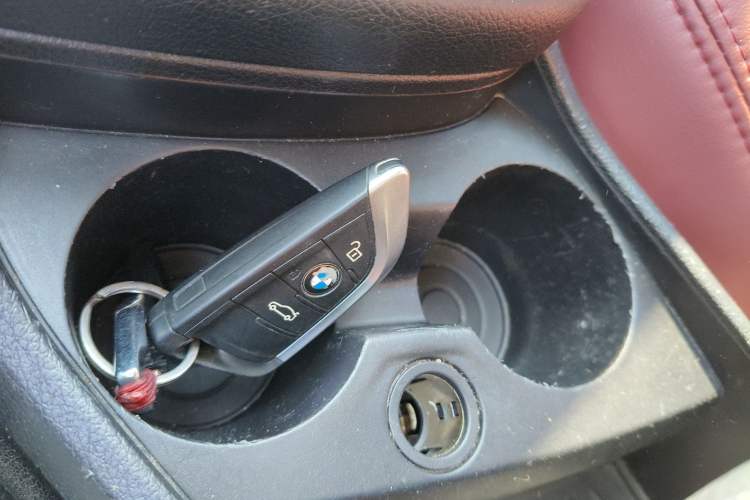 Used BMW 2 Series Gran Tourer 2015 218i Leading Model Interior 1