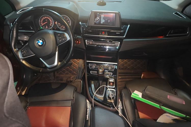 Used BMW 2 Series Gran Tourer 2015 218i Sports Design Package Interior 2