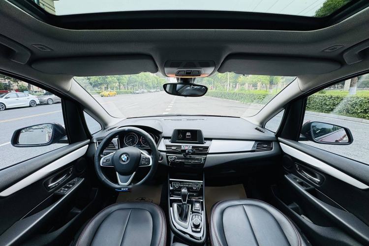Used BMW 2 Series Gran Tourer 2015 218i Leading Model Interior 2