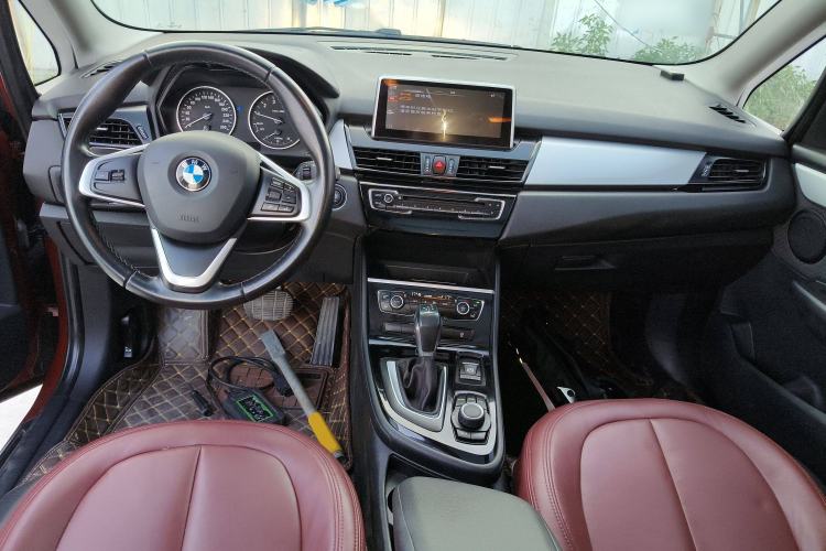 Used BMW 2 Series Gran Tourer 2015 218i Leading Model Interior 2