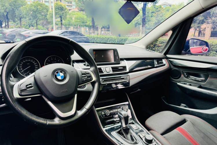 Used BMW 2 Series Gran Tourer 2015 218i Sports Design Package Interior 4
