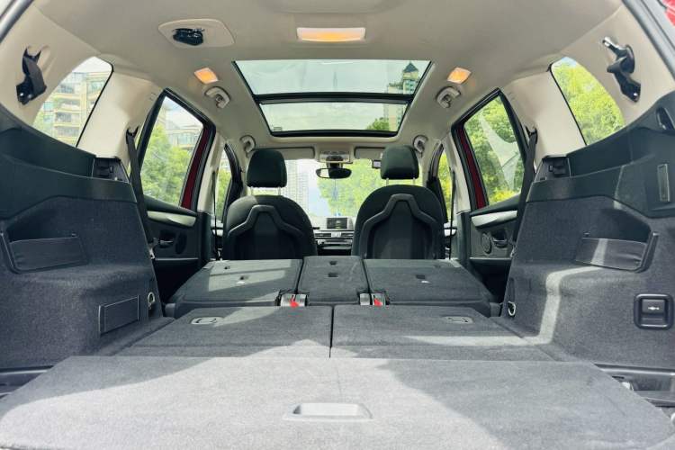 Used BMW 2 Series Gran Tourer 2015 218i Leading Model Interior 7