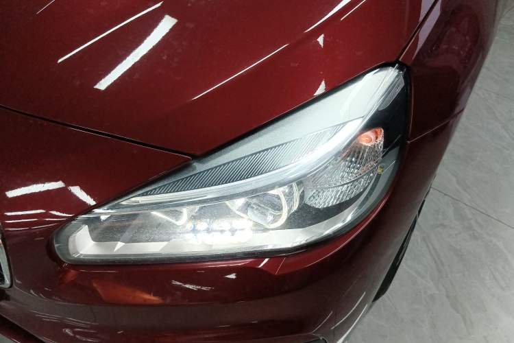 Used BMW 2 Series Gran Tourer 2015 218i Sports Design Package Left Front Headlight