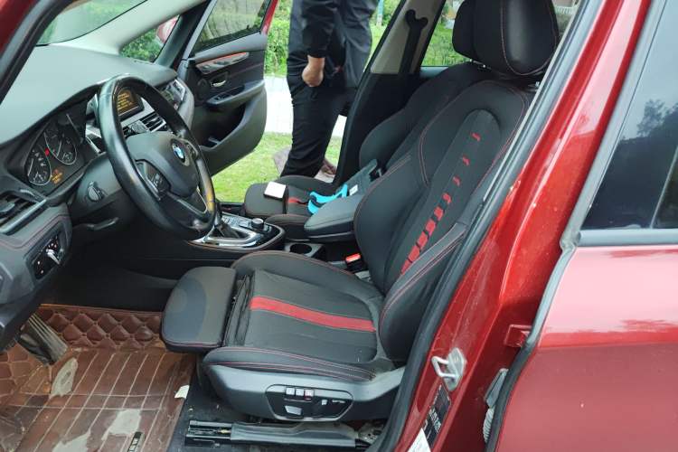 Used BMW 2 Series Gran Tourer 2015 218i Sports Design Package Left Front Seat