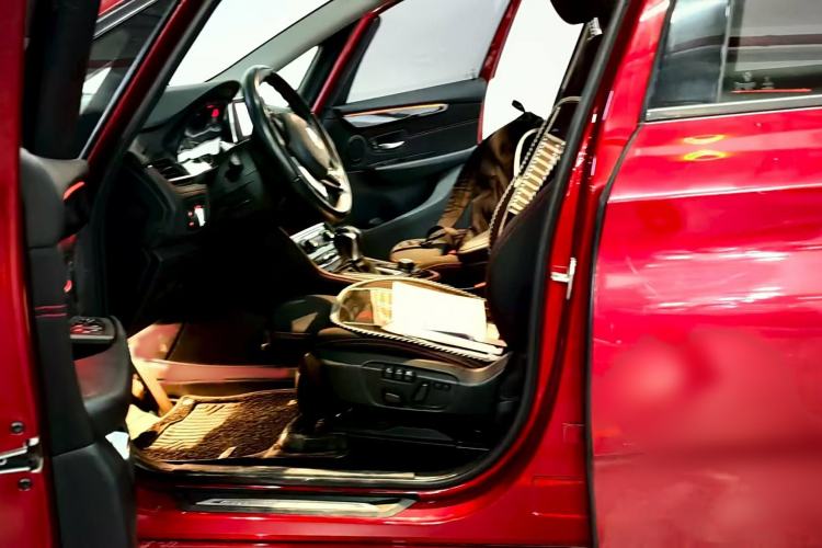 Used BMW 2 Series Gran Tourer 2015 218i Sports Design Package Left Front Seat