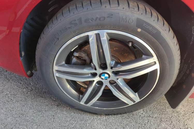 Used BMW 2 Series Gran Tourer 2015 218i Sports Design Package Left Front Wheel Hub