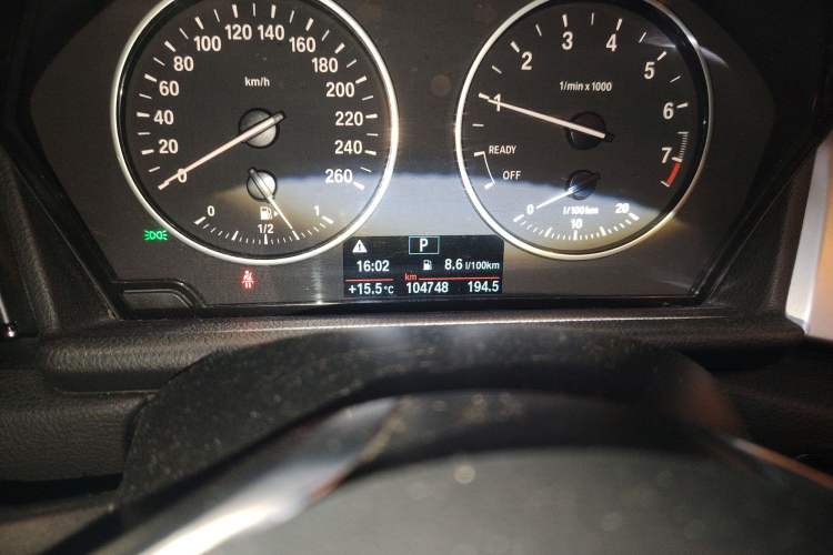 Used BMW 2 Series Gran Tourer 2015 218i Leading Model Odometer Close Up