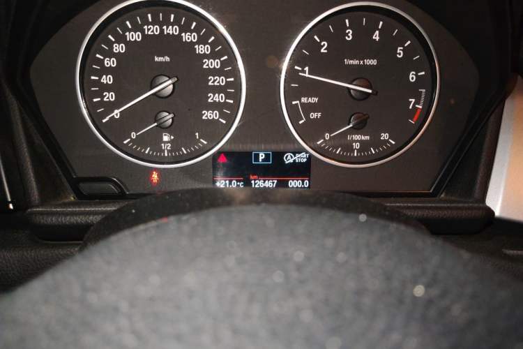 Used BMW 2 Series Gran Tourer 2015 218i Leading Model Odometer Close Up