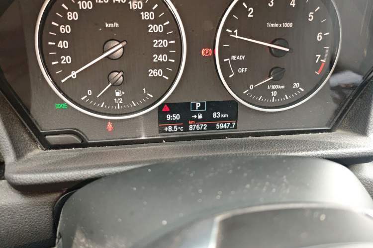 Used BMW 2 Series Gran Tourer 2015 218i Leading Model Odometer Close Up