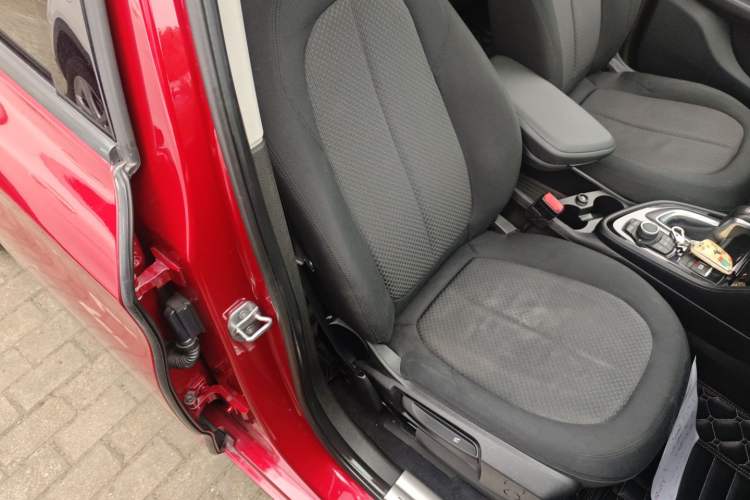 Used BMW 2 Series Gran Tourer 2015 218i Leading Model Right Front Seat