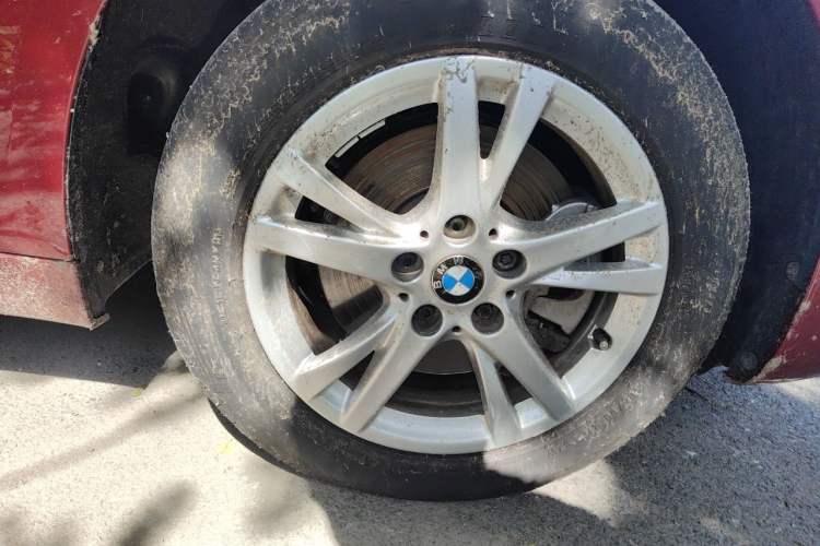 Used BMW 2 Series Gran Tourer 2015 218i Leading Model Right Front Wheel Hub