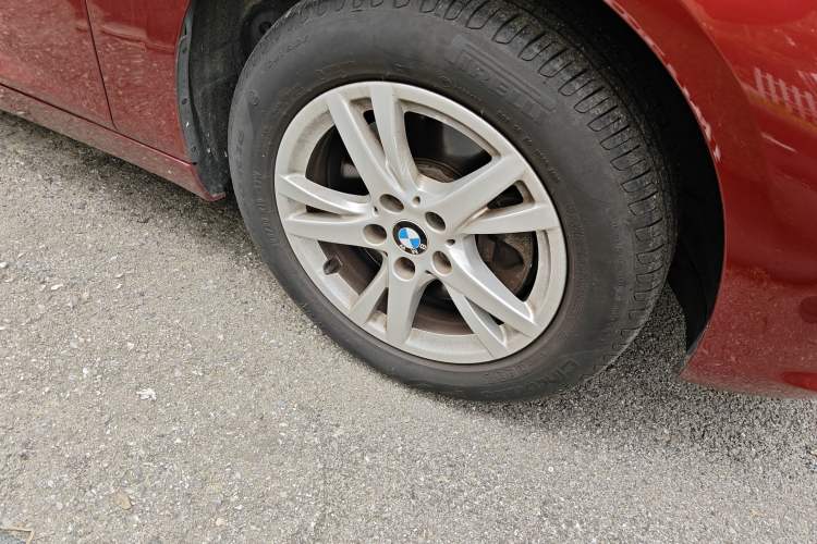 Used BMW 2 Series Gran Tourer 2015 218i Leading Model Right Front Wheel Hub