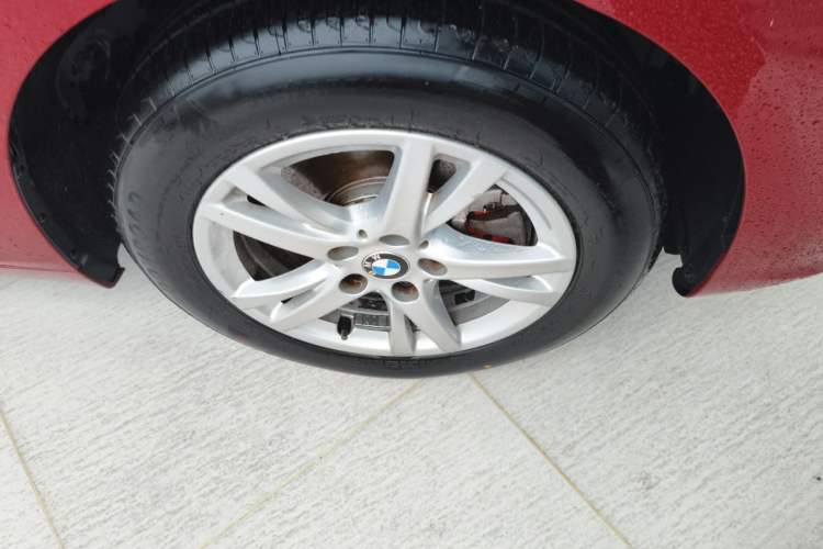 Used BMW 2 Series Gran Tourer 2015 218i Leading Model Right Front Wheel Hub
